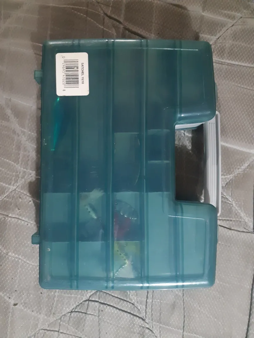 Combo Fishing Tackle Box. Plus name brand lures ! image indicator(6)