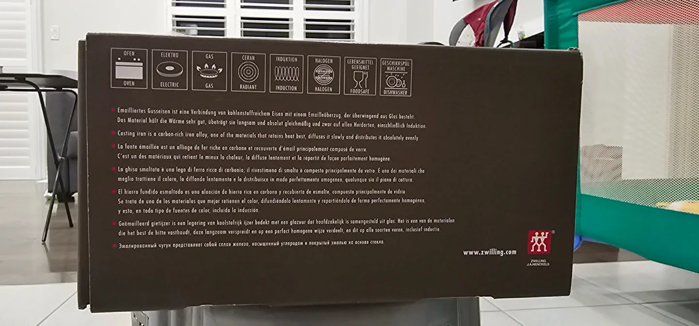 Zwilling J.A. Henckels Cocotte as best gifting option image indicator(4)