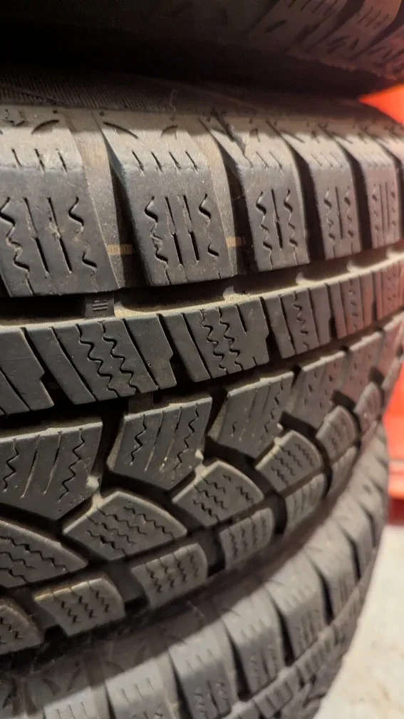 4 rims and tires image indicator(5)