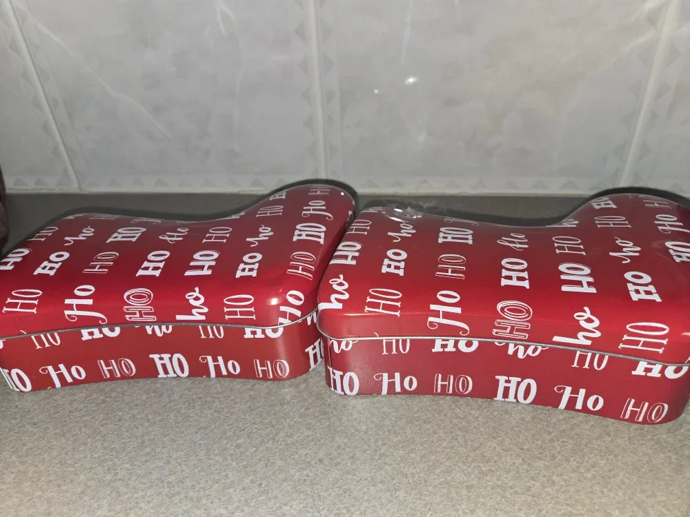 Christmas Cookie Tins - Santa & Stocking image indicator(2)