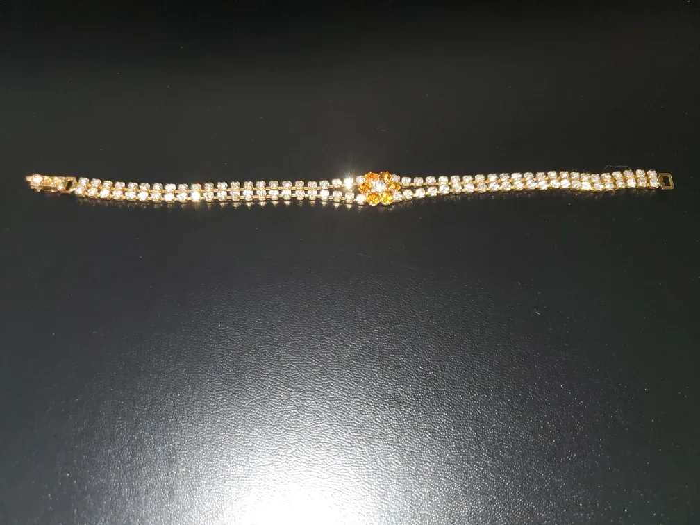 Gold-tone Rhinestone Bracelet image indicator(3)