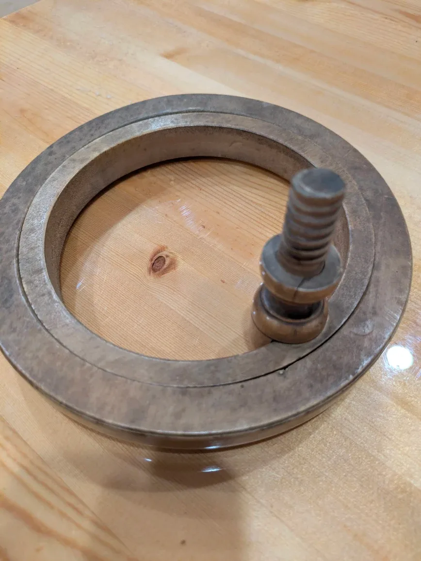 Wooden Embroidery Hoop with Stand