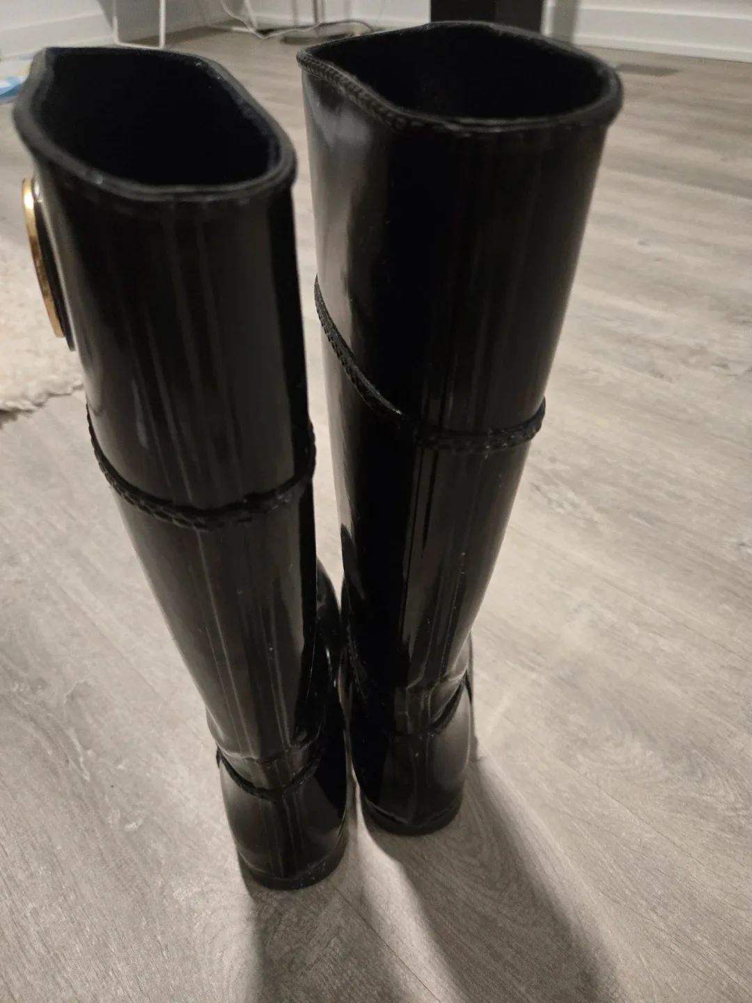 Michael Kors Black Rain Boots - Size 8 image indicator(8)
