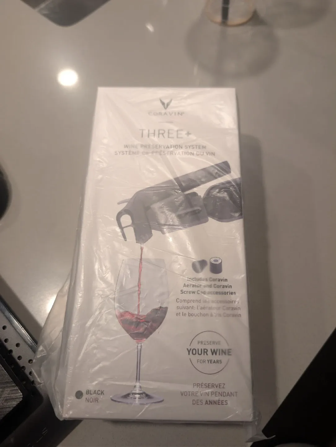 Coravin Timeless Three+ pour wine without removing the cork image indicator(3)