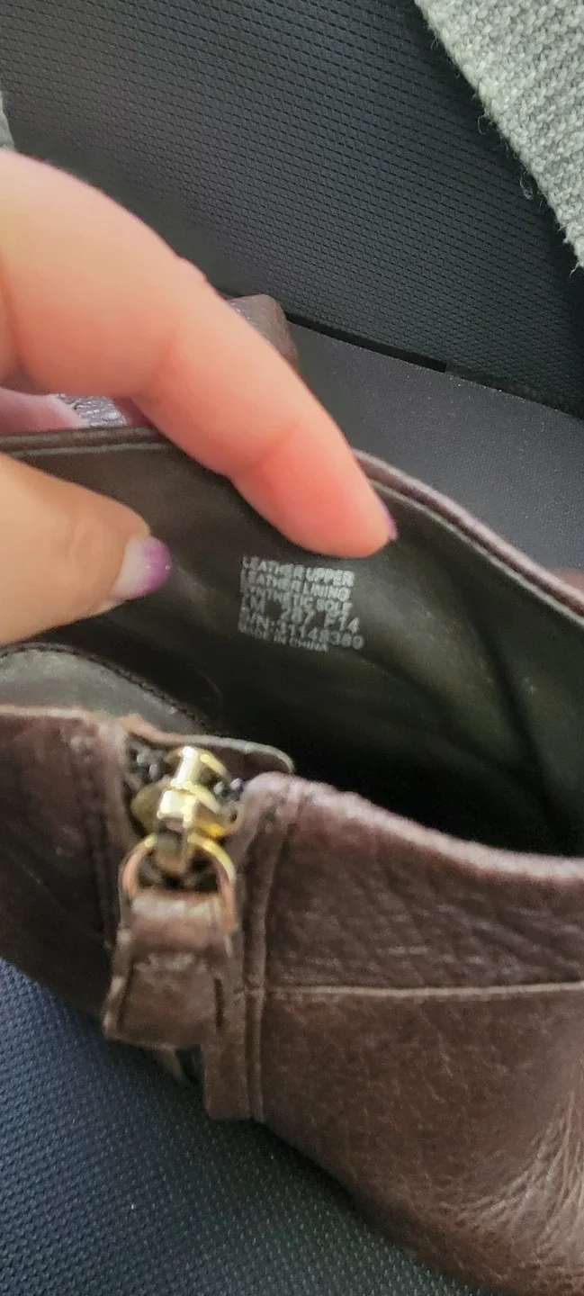 Tory Burch Brown Leather Heeled Booties, Size 7 image indicator(4)