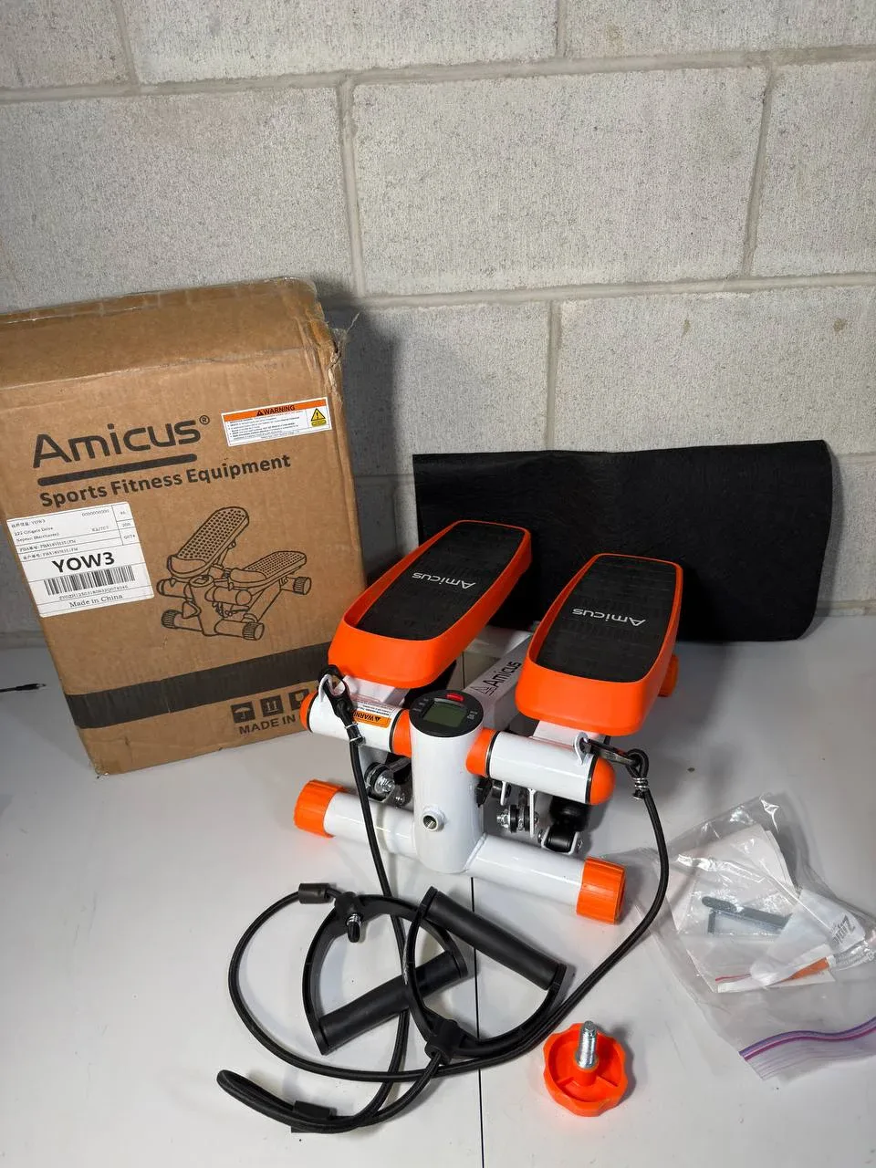 Amicus Mini Stepper for Exercise, Adjustable Hydraulic Stepper image indicator(2)