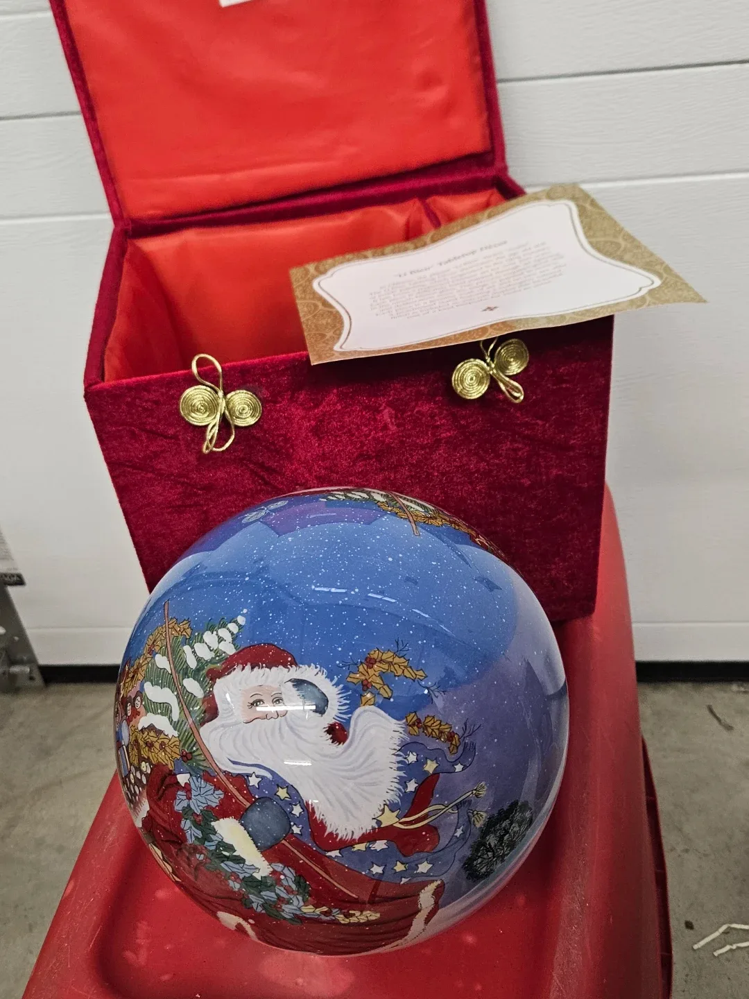 Li Bien Tabletop Décor in Box