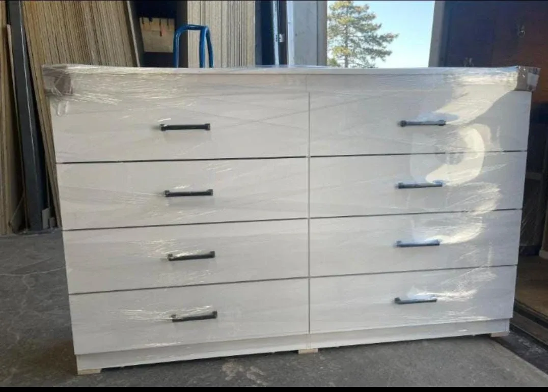New Wooden 8-Drawer Dresser image indicator(7)