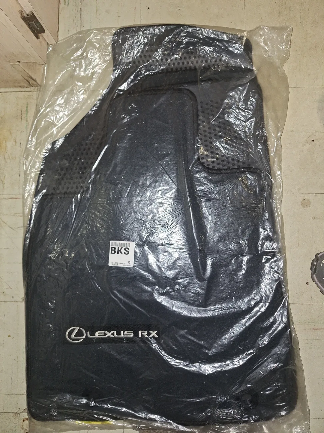 New Lexus RX Black Floor Mats