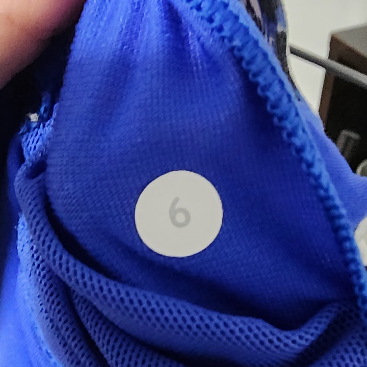 Lululemon Blue Tank Top - Size 6 - photo 3