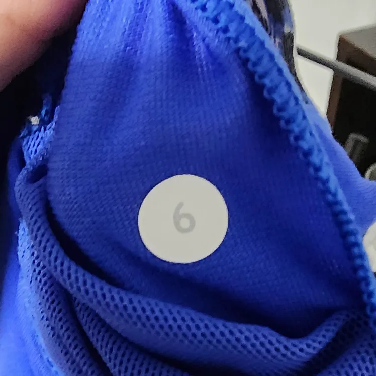 Lululemon Blue Tank Top - Size 6 image indicator(3)