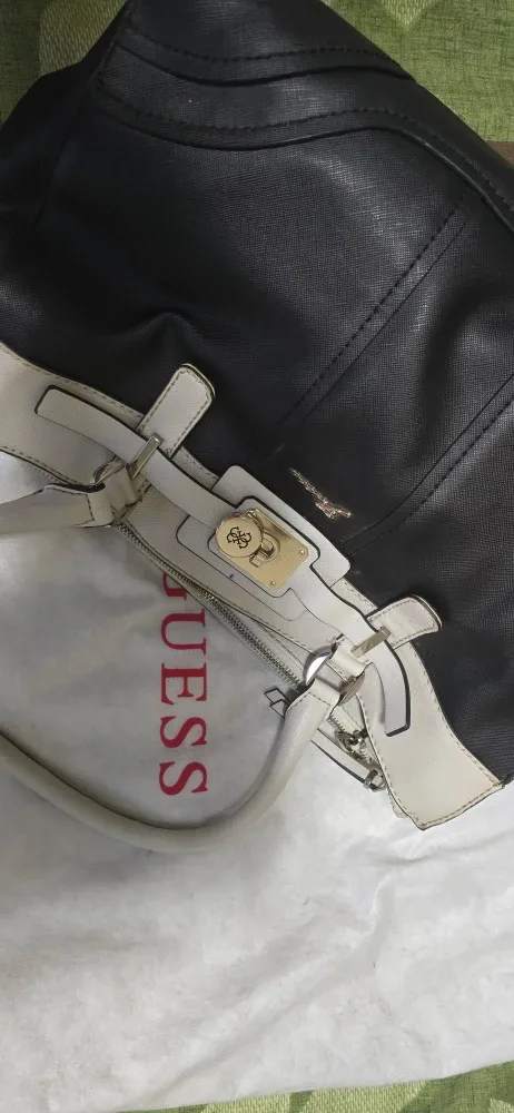 Guess Black & Beige Tote Bag