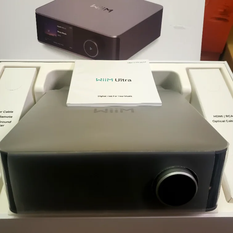 New WiiM Ultra Digital Hub for Your Music image indicator(2)