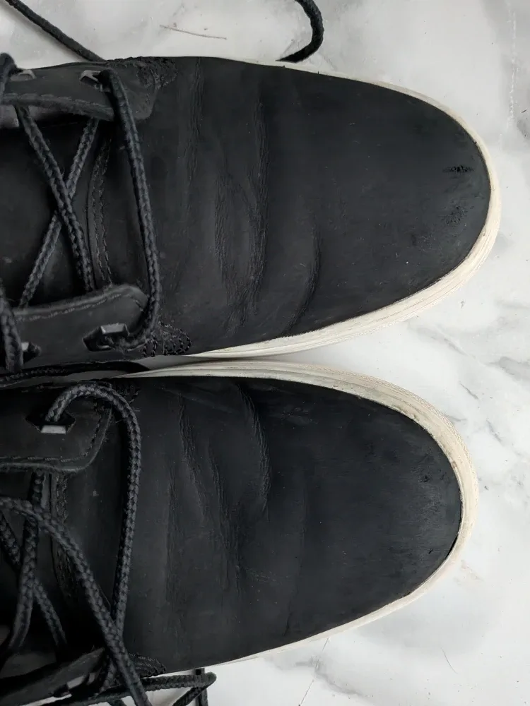 Timberland Black Leather High-Top Sneakers sz Ladies 8 image indicator(9)