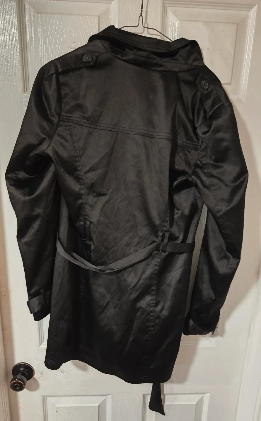 Women's Short Trench Coat image indicator(2)