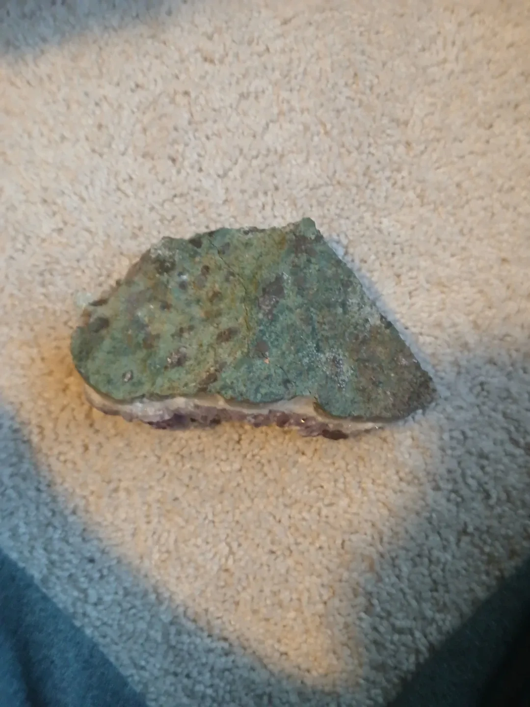 Amethyst Slab image indicator(3)