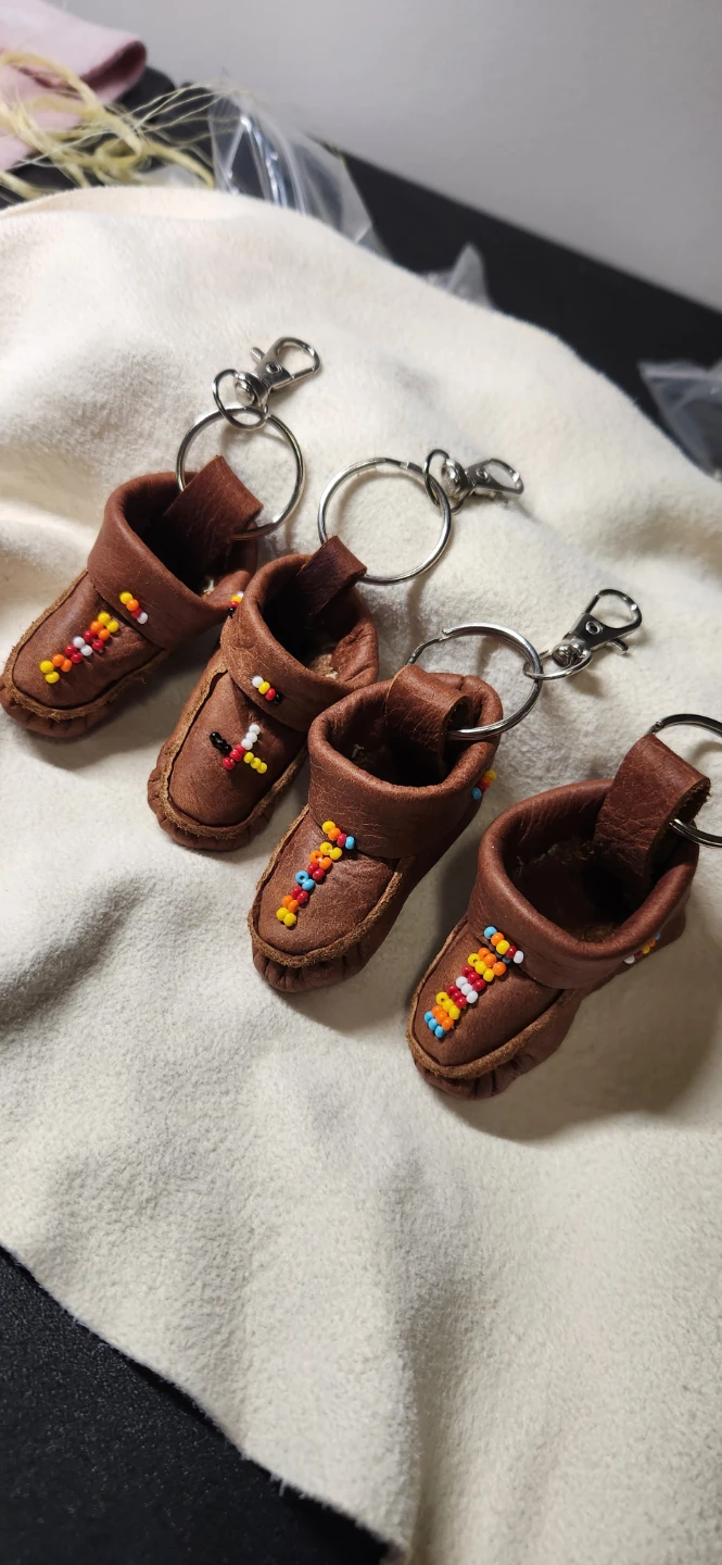 Handmade Moccasin Keychain.. Make for a unique Christmas gift - photo 5