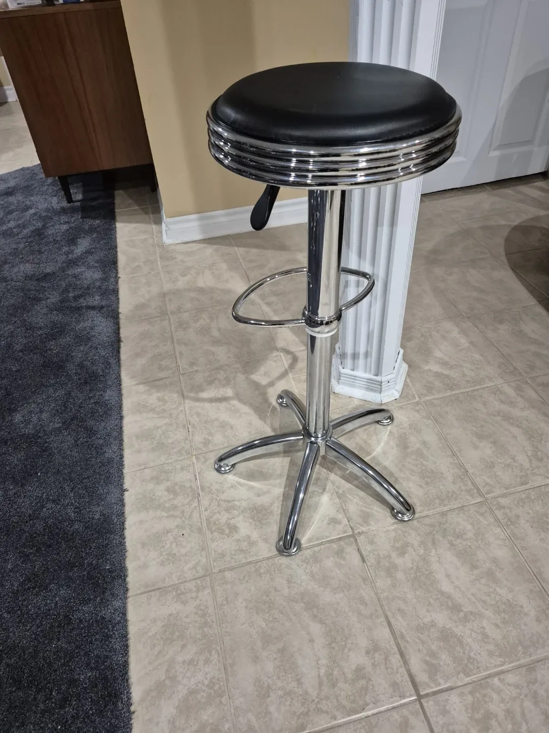 Pub Table and 4 Stools - Chrome & Black image indicator(2)