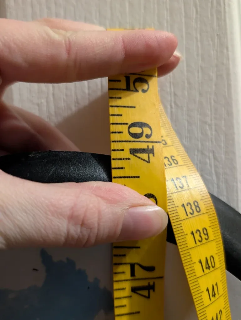 Hurley Snowboard, 49 inches image indicator(2)