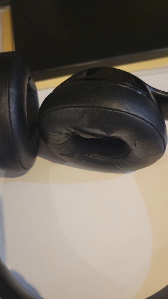 Beats Solo3 not working was opened - photo 4