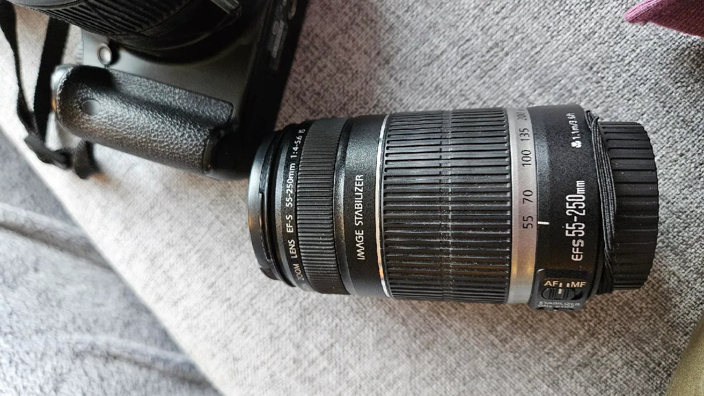 Canon Rebel XSi DSLR Camera with EF-S 55-250mm Lens image indicator(4)