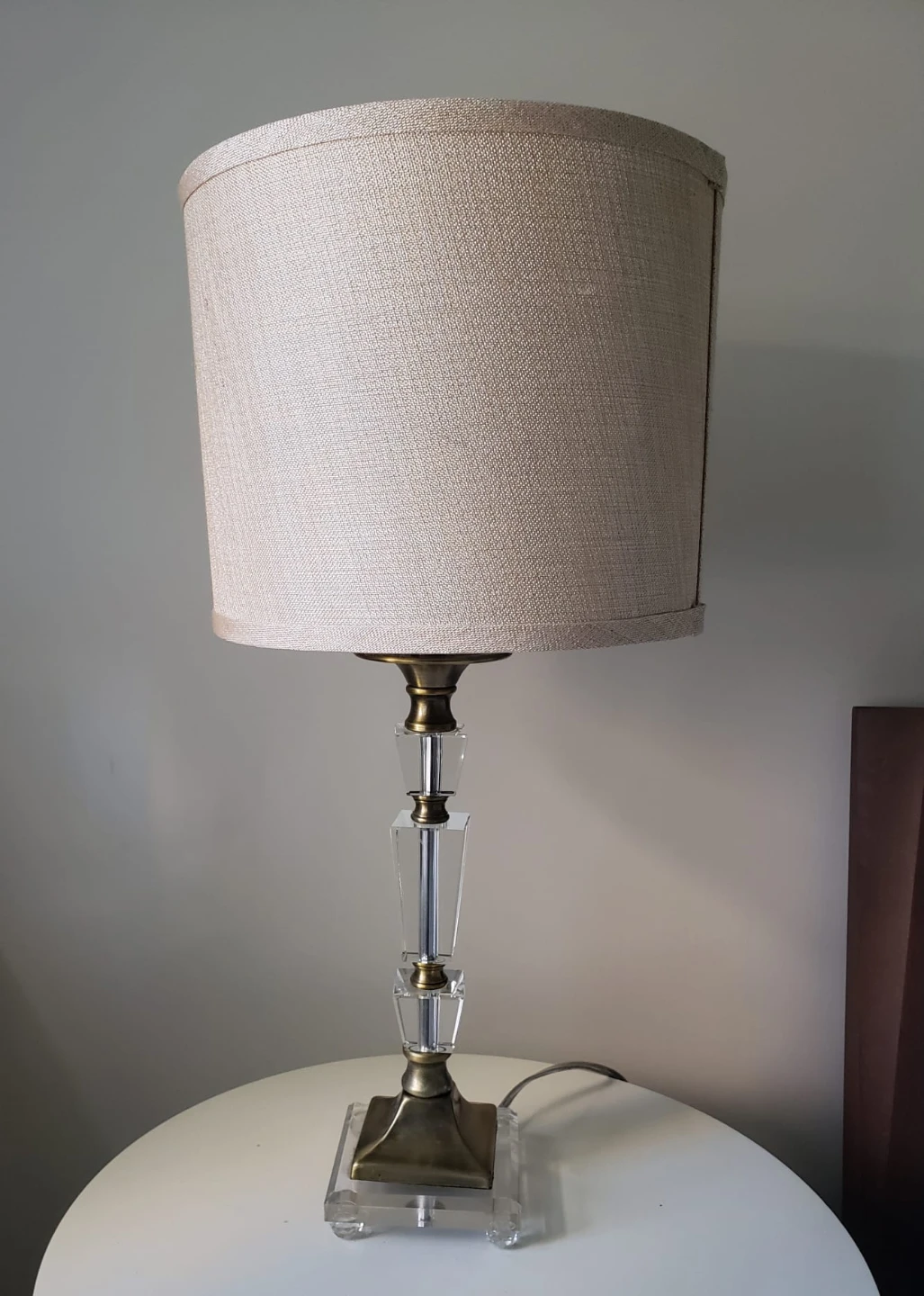 2 Identical Table Lamp with Beige Shade - photo 2