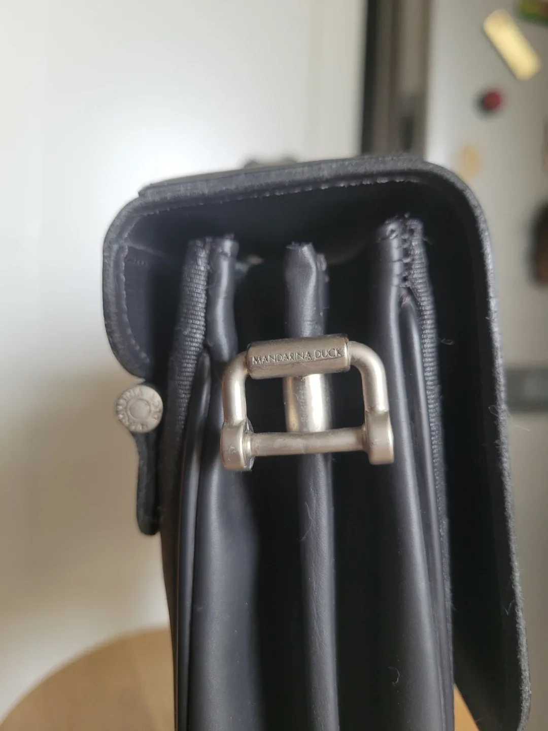 Mandarina Duck Black Briefcase image indicator(2)