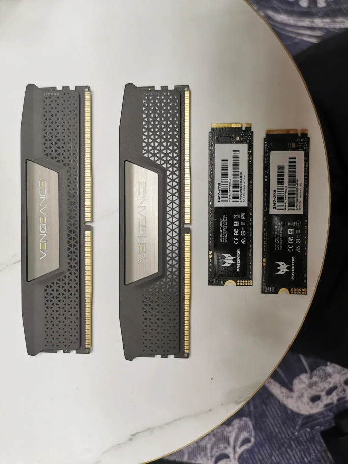 Spare mid-high end gaming PC parts ~1yr usage - photo 3