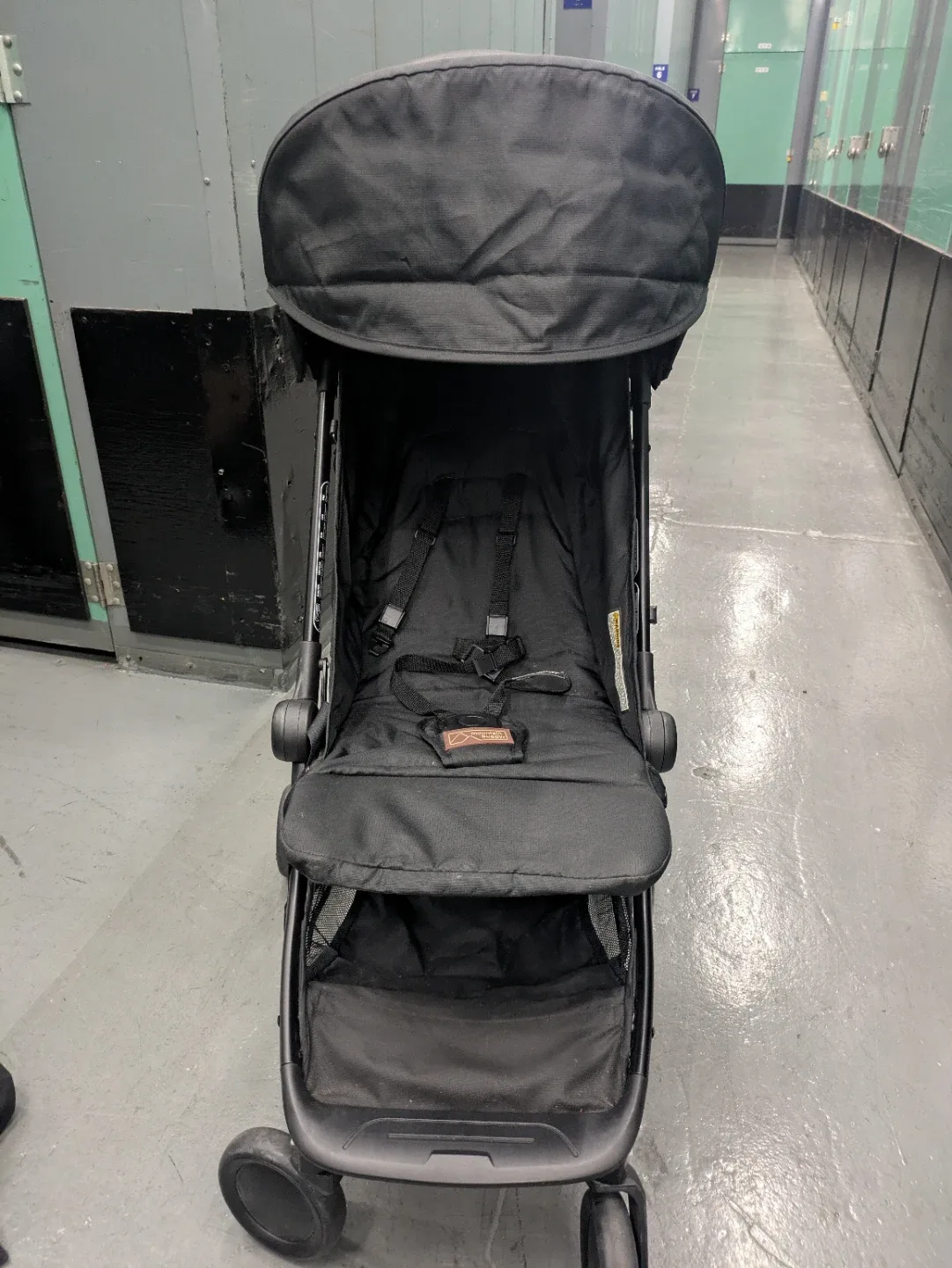 Mountain Buggy Nano V3 Travel Stroller in Black image indicator(2)