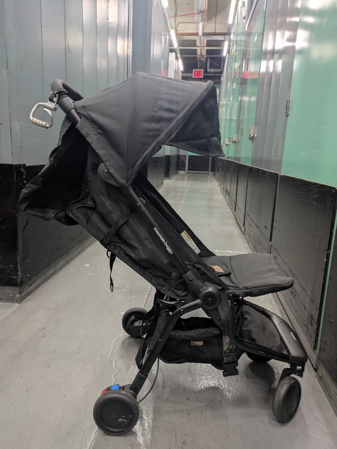 Mountain Buggy Nano V3 Travel Stroller in Black image indicator(3)