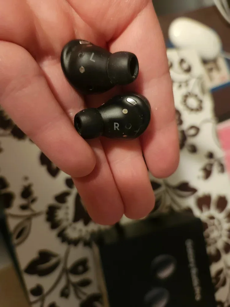 Samsung Galaxy Buds Pro - Black image indicator(4)
