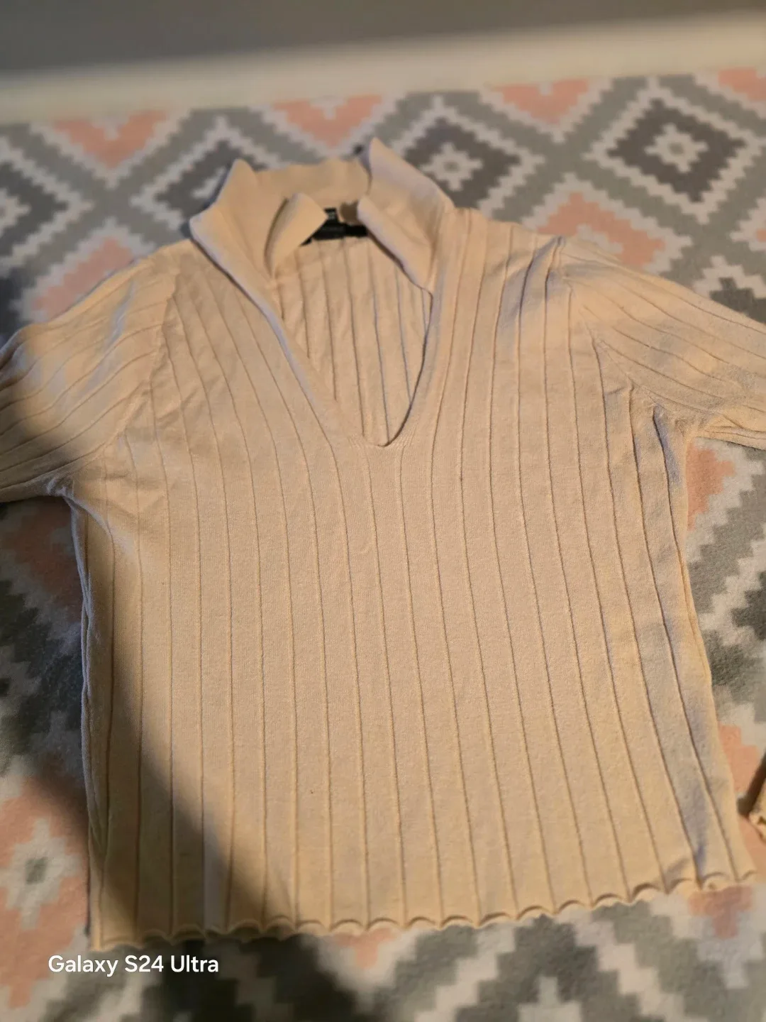 Forever 21 Ribbed Knit Top - Size M image indicator(2)