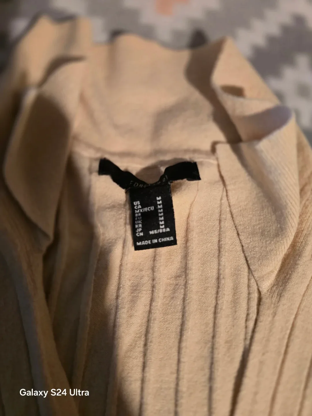 Forever 21 Ribbed Knit Top - Size M image indicator(4)