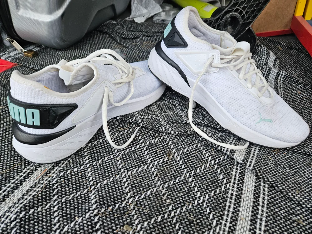 Puma Softride White Sneakers image indicator(3)