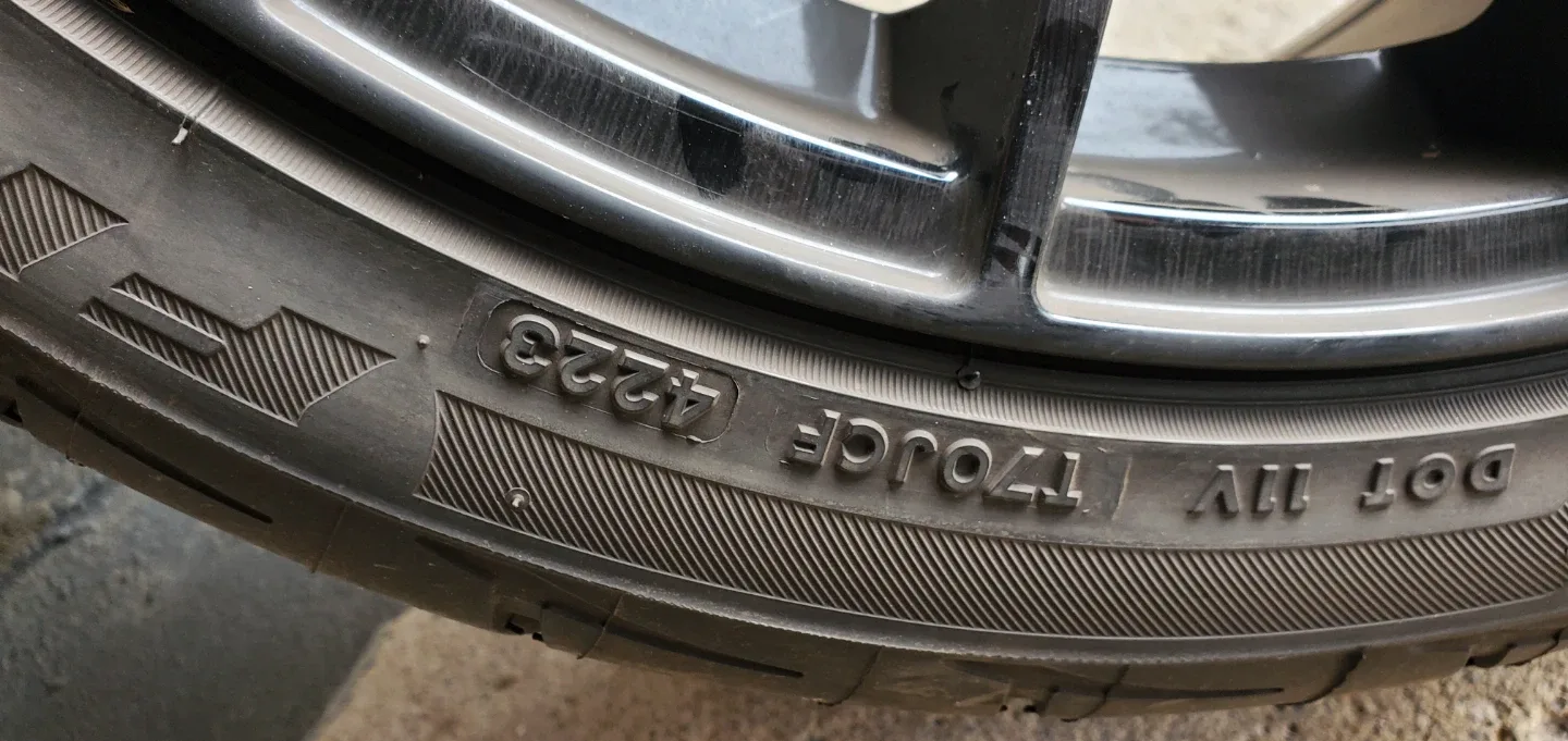 18" 5x112 Oz Racing Style + Indy 500 Like New image indicator(4)