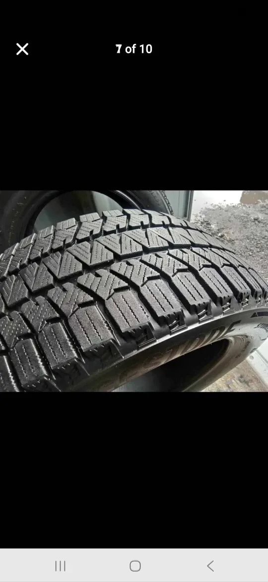 Set of 4 BRIDGESTONE Winter Tires (225/55R17) – Like New! image indicator(7)