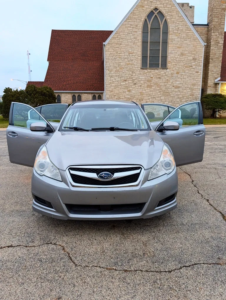 2011 Subaru Legacy AWD image indicator(5)