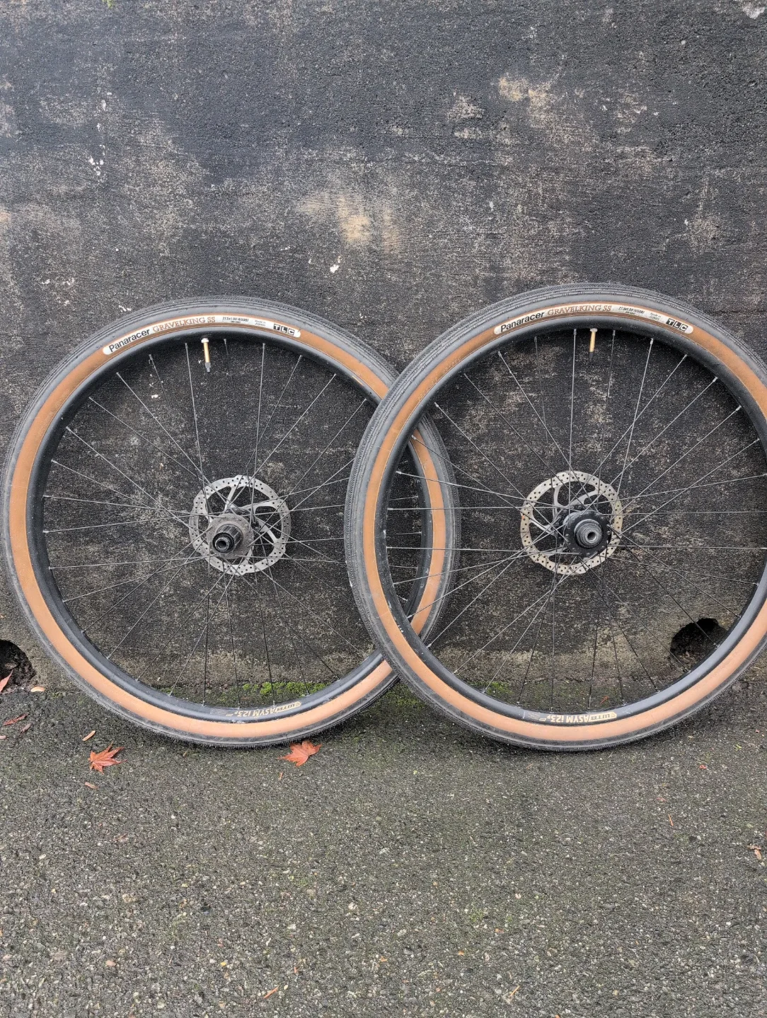 Panaracer Gravelking SS 650x47b Bike Tires and wheels