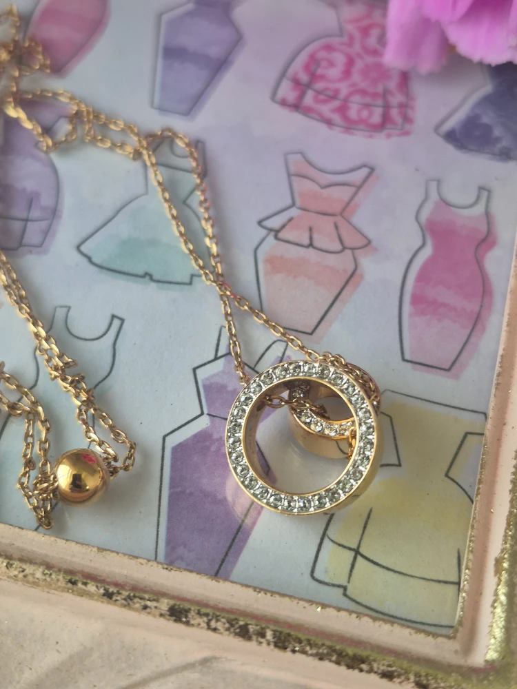 Swarovski Circle Pendant Necklace - photo 4