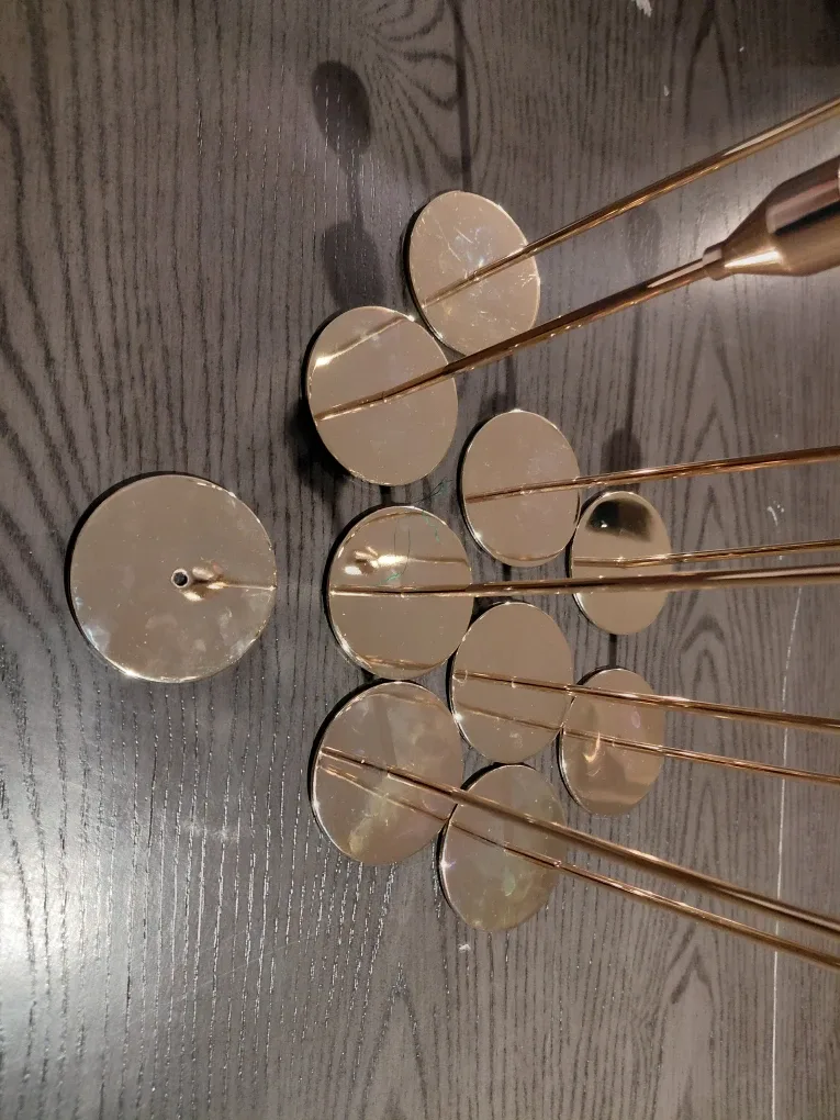 Gold Candle Holders image indicator(5)