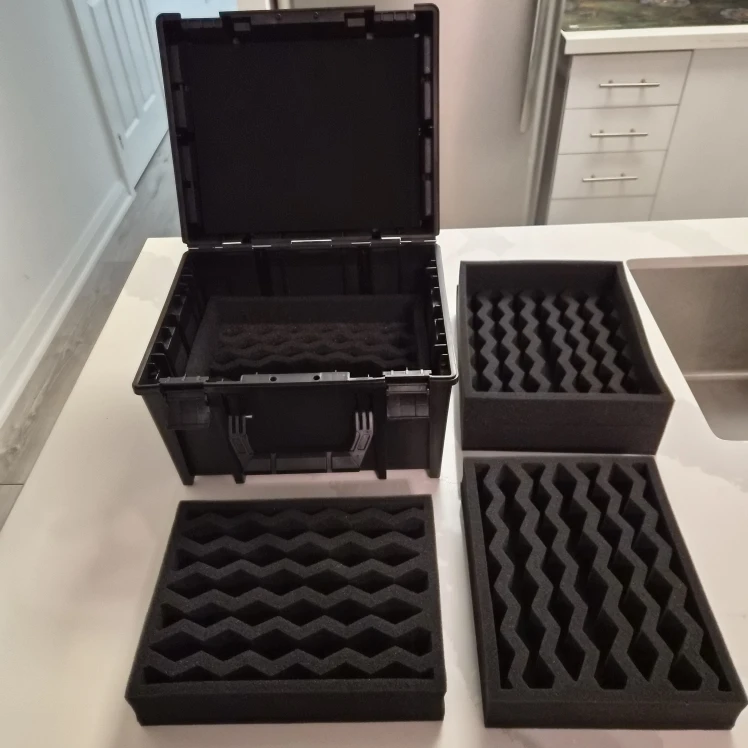 Warhammer Figure Case - photo 3