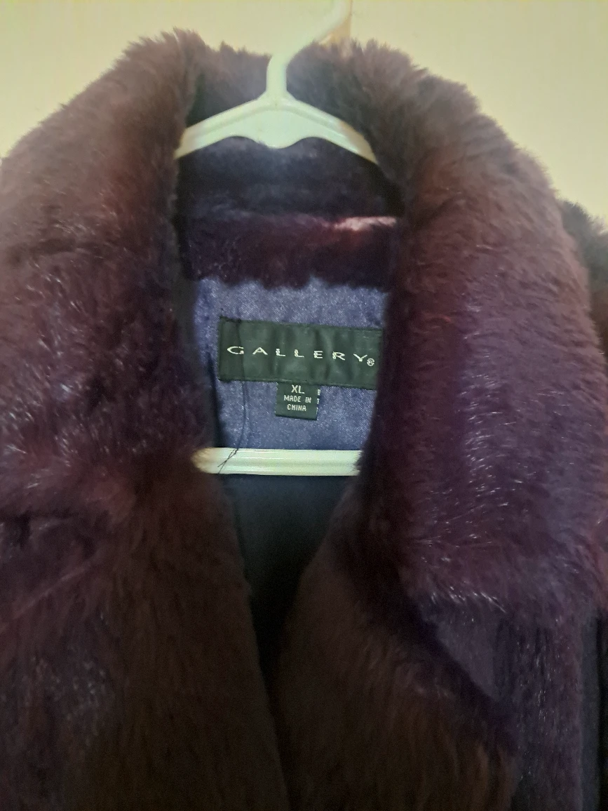 Gallery Faux Fur Coat XL - photo 2