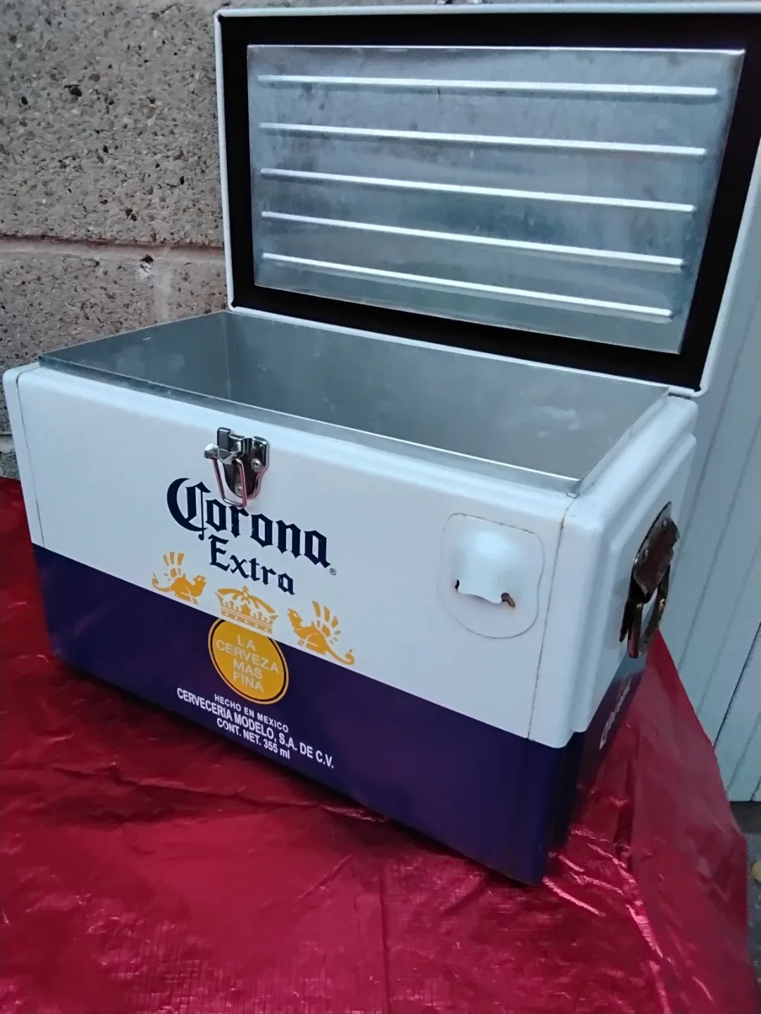 🍻🍺Corona Extra Cooler Box 🤙 image indicator(2)