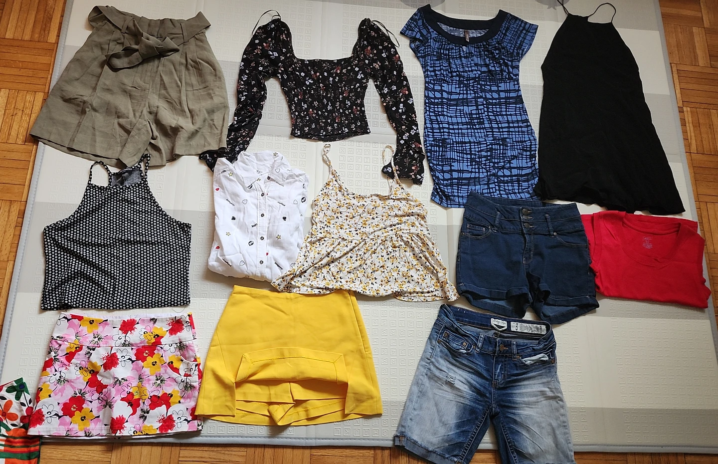 Lots of clothes size XS - photo 2
