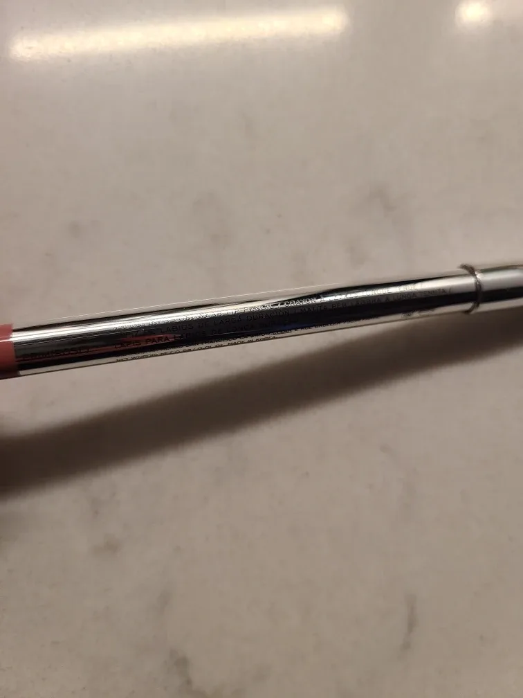 Marc Jacobs Poutliner Longwear Lip Liner image indicator(4)