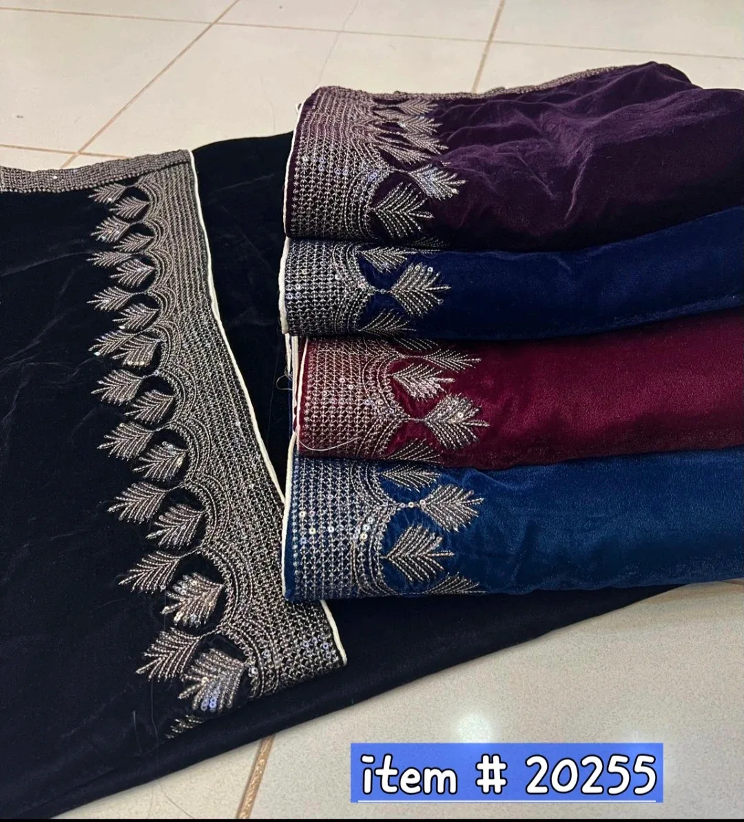 Embroidered Velvet Shawl image indicator(5)