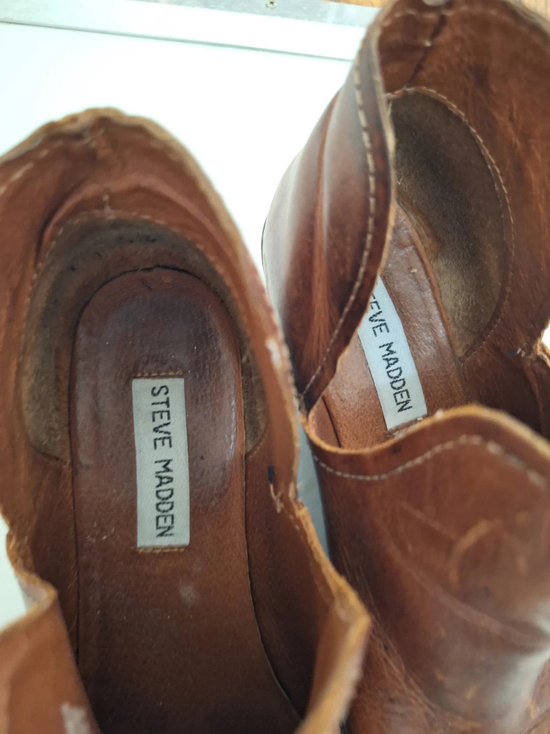 Steve Madden Brown Leather Booties - Size 8 - photo 4