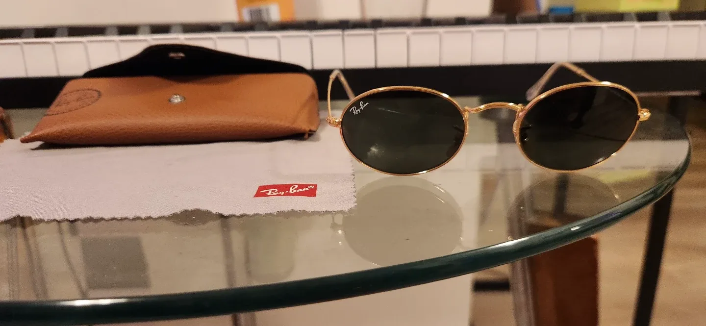 Ray-Ban Round Metal Sunglasses
