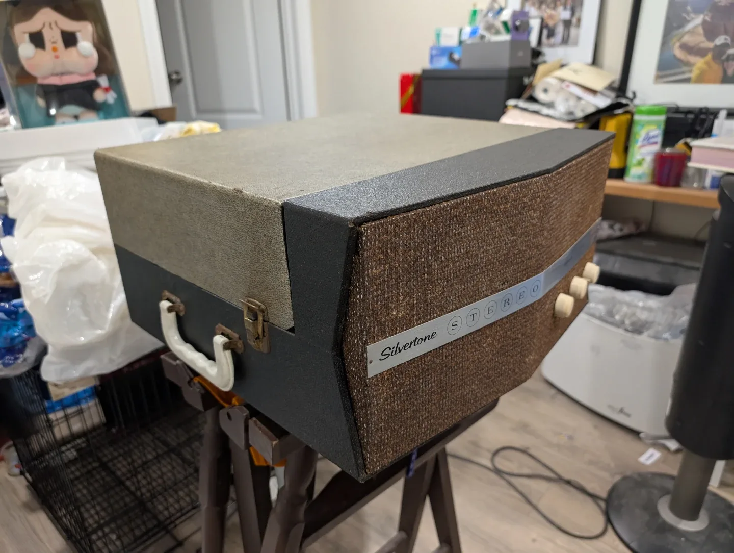 Vintage Silvertone Stereophonic Record Player image indicator(2)