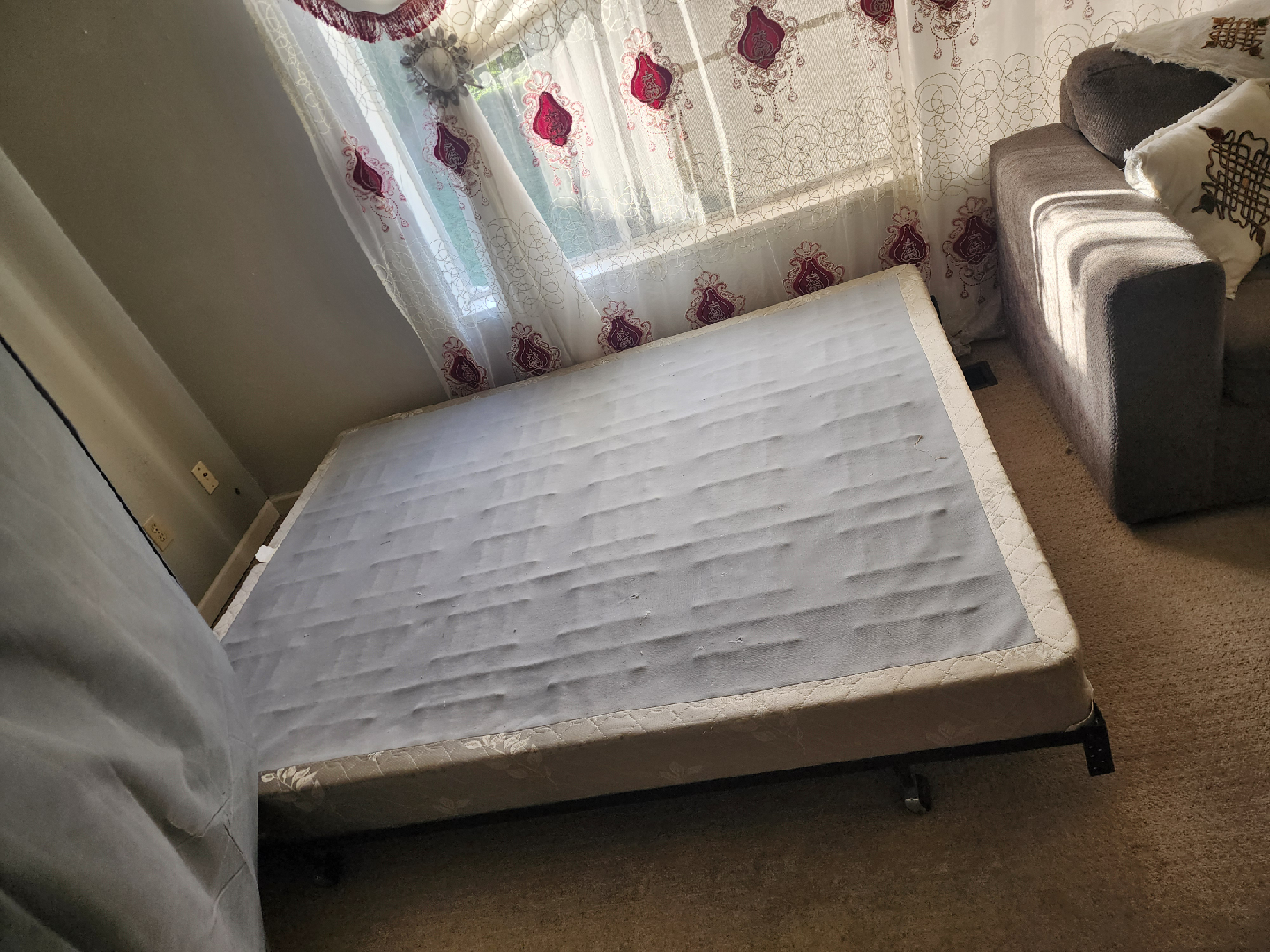 Queen Size Mattress and Bed Frame - photo 5